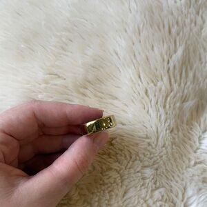 Gold Oura Ring Gen 3 Heritage size 8